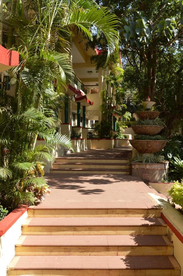 Adamo The Resort Matheran Exterior photo